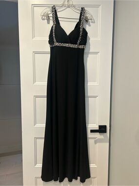 Betsy & Adam Womens Petites Embellished Lace Evening Dress